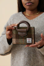 Load image into Gallery viewer, Islander The Mini Arran Tote
