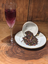 Load image into Gallery viewer, The Cape Breton Tea Company “Kitchen Party” Natalie MacMaster Tea