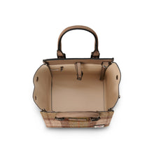 Load image into Gallery viewer, Islander The Medium Caillie Tote