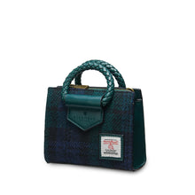 Load image into Gallery viewer, Islander The Mini Arran Tote