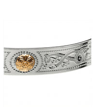 Load image into Gallery viewer, Boru® Original Celtic Warrior ® Shield Bangle with 18K Gold Bead