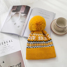 Load image into Gallery viewer, Couthie Fairisle Pom Pom Hat