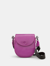 Load image into Gallery viewer, Yoshi Chawton Crossbody Satchel Bag