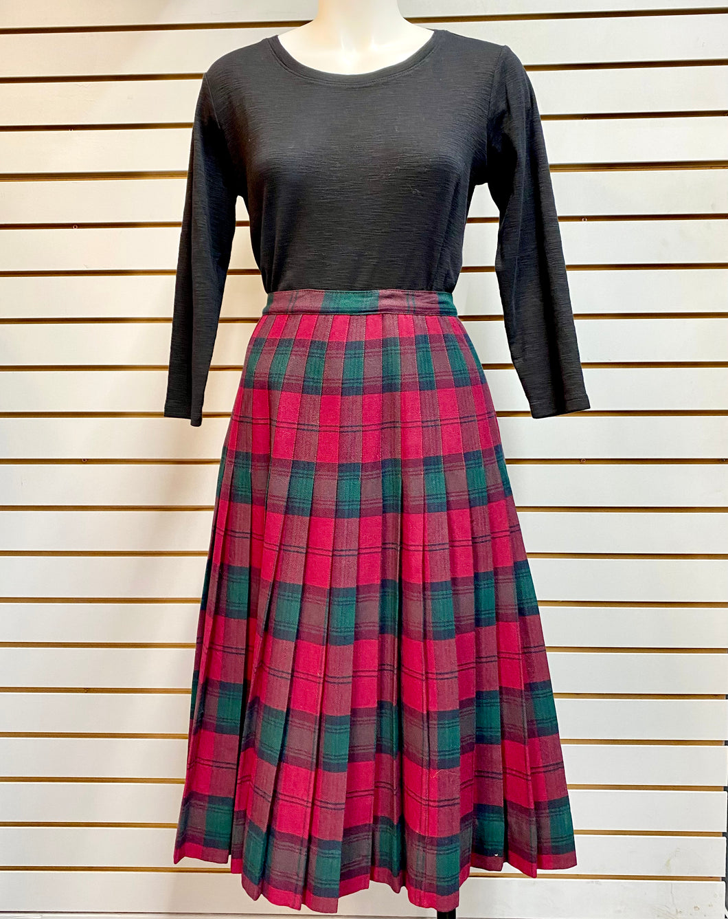 Early 70s Nat Gordon Full Wrap Pleat Kilt