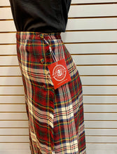 Load image into Gallery viewer, Late 70s-80s Alejean Kilt
