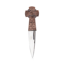 Load image into Gallery viewer, Braemar Highlandwear (Celtic Cross) Sgian Dubh
