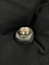 Load image into Gallery viewer, Diana Morrissey 925 Sterling Silver Ring
