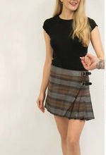 Load image into Gallery viewer, Outlander™ Patrick King Women’s Kilt
