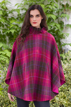 Load image into Gallery viewer, Mucros Half-Zip Poncho
