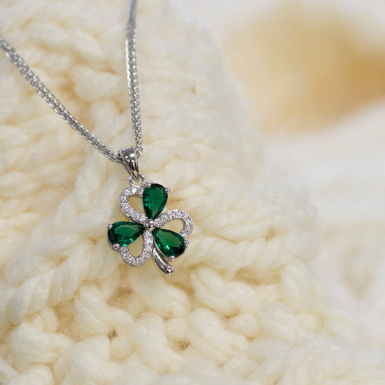 Boru Emerald Shamrock Silver Pendant