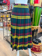 Load image into Gallery viewer, 1970s Jobrey Mid Length Kilt
