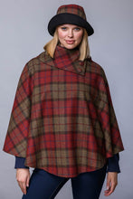 Load image into Gallery viewer, Mucros Poncho
