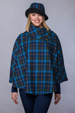 Load image into Gallery viewer, Mucros Poncho
