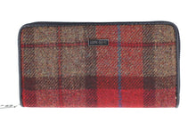 Load image into Gallery viewer, Mucros Women's Wallet
