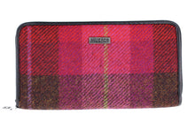 Load image into Gallery viewer, Mucros Women's Wallet
