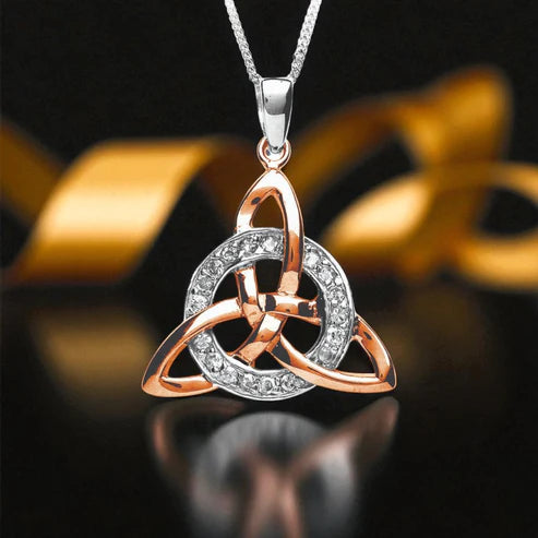 Boru Silver  Pendant Celtic Trinity & Circle Stone Set