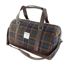 Load image into Gallery viewer, Harris Tweed Clyde Weekend Bag
