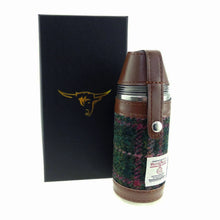 Load image into Gallery viewer, Harris Tweed Round 8oz Flask
