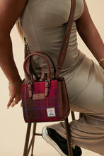 Load image into Gallery viewer, Islander The Mini Caillie Tote
