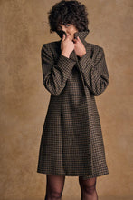 Load image into Gallery viewer, Jack Murphy Aimee Tweed Coat

