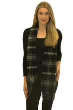 Load image into Gallery viewer, Patrick King NHL Lambswool Scarves
