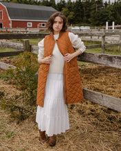 Load image into Gallery viewer, Mernini Long Liner Vest
