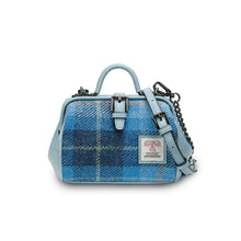 Load image into Gallery viewer, Islander The Mini Doctor Bag
