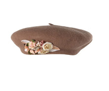 Load image into Gallery viewer, Toucan Wool Tan with Dried Rosette
