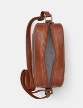 Load image into Gallery viewer, Yoshi Stag Camera Bag
