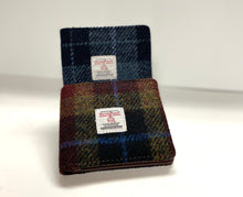 Load image into Gallery viewer, Harris Tweed Gent’s Tartan Wallet Mull
