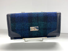 Load image into Gallery viewer, Glen Appin Harris Tweed Bute Wallet (5 Variants)
