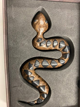 Load image into Gallery viewer, Jamie Fraser’s Sawny Snake Outlander
